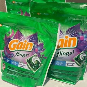 Gain flings moonlight breeze